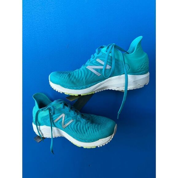 New Balance Fresh Foam Roav Blue Running Shoes Men's Size 8.5 - Picture 1 of 7